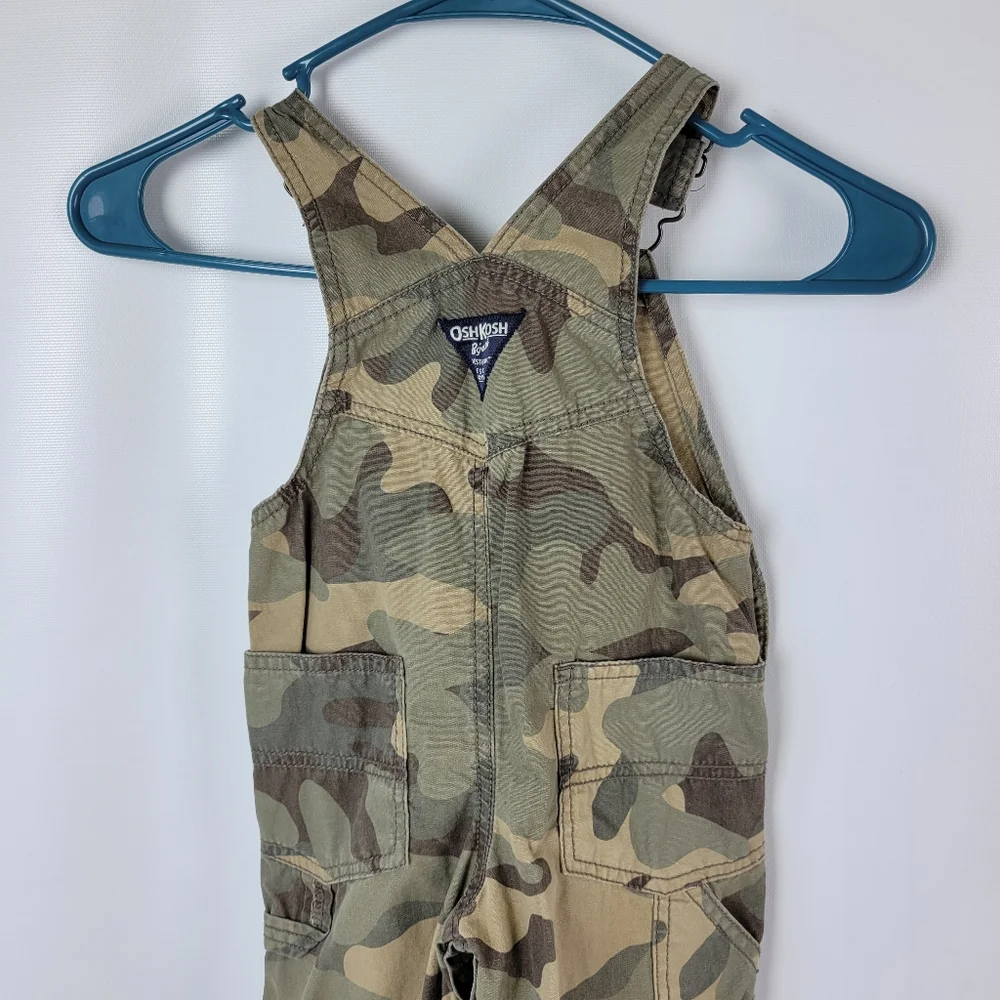 OshKosh Bgosh oshkosh bgosh